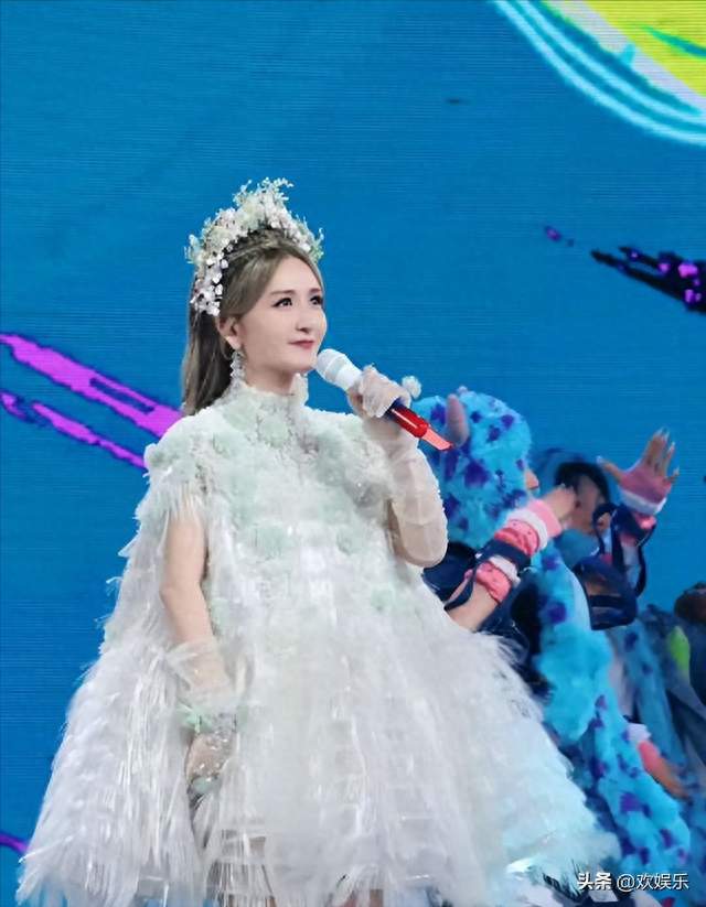谢娜白鹿大衣哥接连翻车！演出市场3大雷区曝光