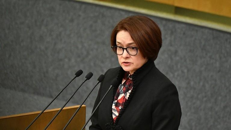 这个铁女人都有点心惊？俄罗斯央行长说，西方制裁"比预期的要严厉"。埃尔维拉-纳比