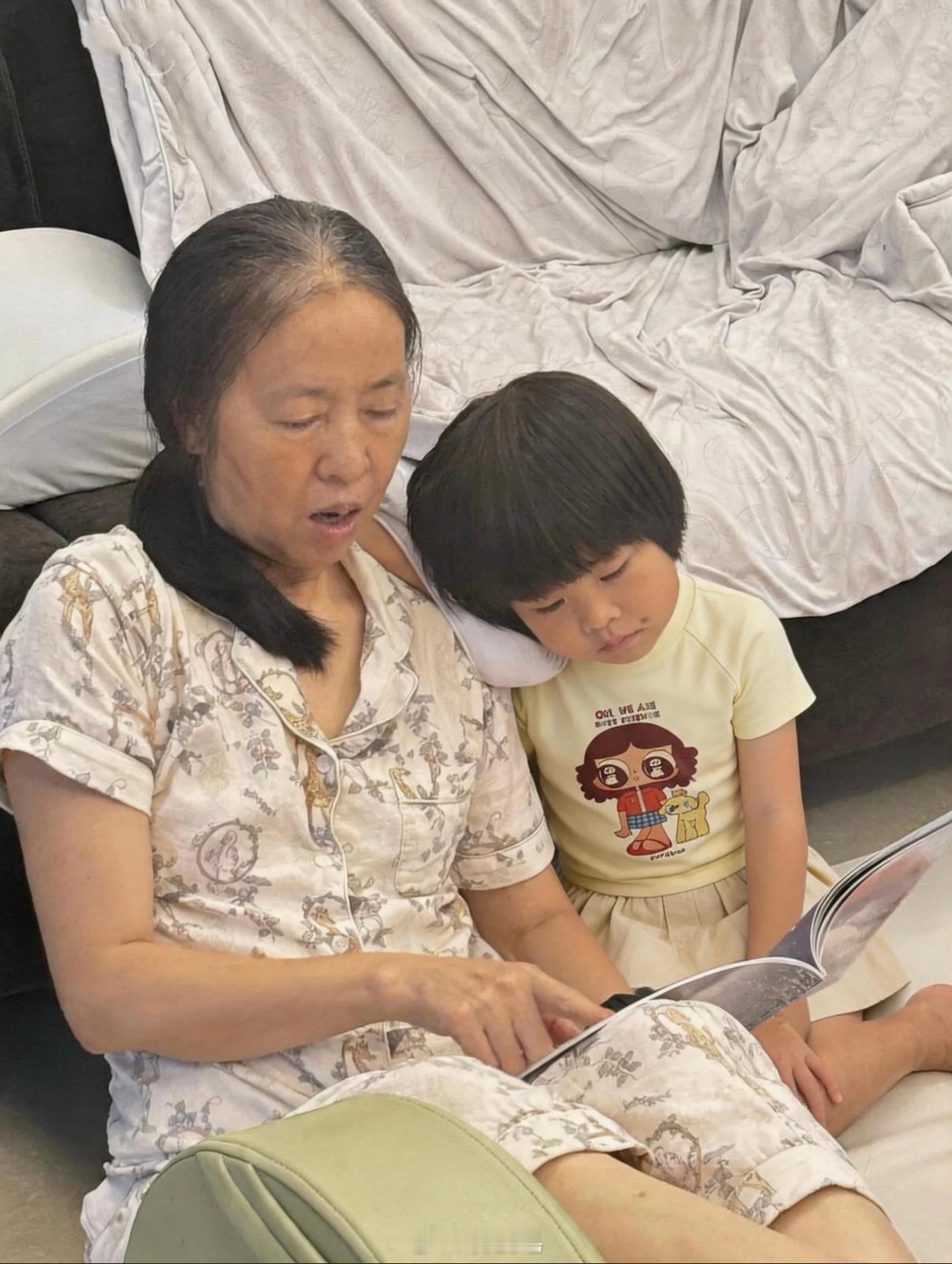 看了两集bluey，压压接棒绘本马拉松孩子好像一块海绵，每天都要疯狂吸收各种信息