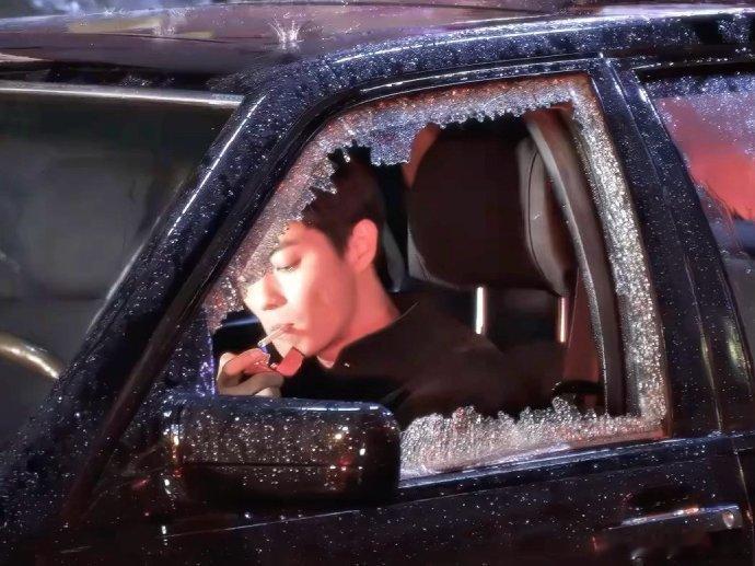 许凯丁勇岱新剧演父子许凯新剧全员恶人 从预告就能看出整部剧的质感在线，色调和节奏