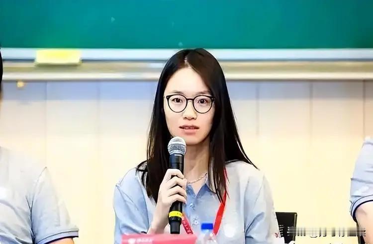 下个月，也就是2026年7月，被誉为“数学界诺奖”的菲尔兹奖要在美国费城颁发。这