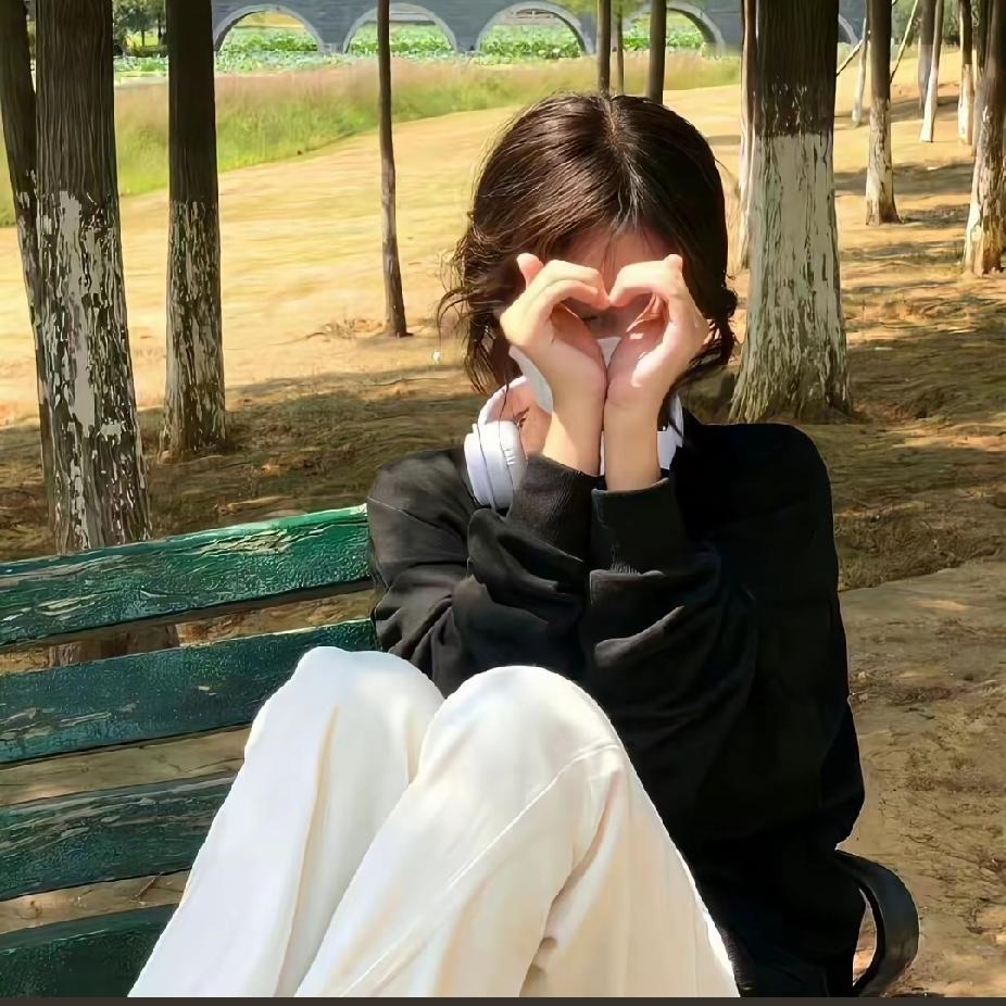 生意越来越难做，各路专家纷纷出来给普通人出主意

都说养儿能防老，如今年轻人连恋
