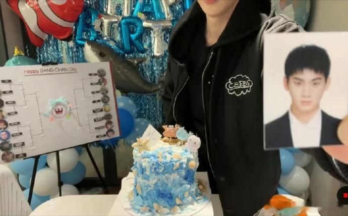 姚琛新歌是方灿写的妥妥的顶配音乐阵容，姚琛舞台与唱功兼备，方灿制作才华备受认可，