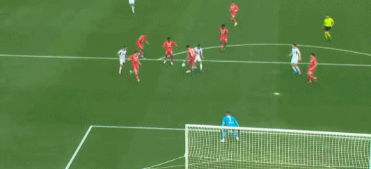 03月07日讯 25/26赛季意甲联赛第28轮，卡利亚里主场迎战科莫。上半场比赛