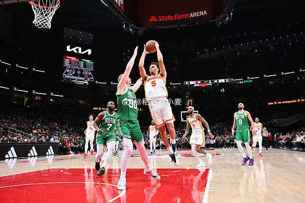 戴森-丹尼尔斯本赛季到目前为止的三分命中率只有17%，比起上赛季的34%实在是差