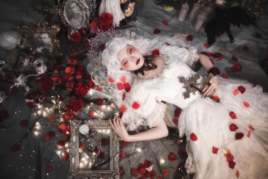 沉睡的冰川玫瑰｜哥特童话lolita