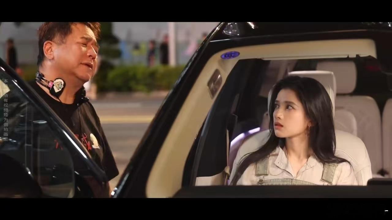张婧仪雾里青杀青特辑张婧仪陈清雾杀青特辑张婧仪李现雾里青这么快就杀青了，燥候陈清