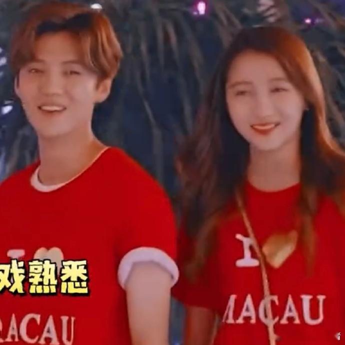 27岁的关晓彤，也很优秀    关晓彤 鹿晗  cp ~!. 