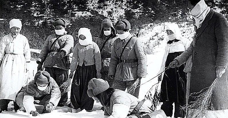 1965年，毛主席在听取卫生部长钱信忠汇报工作时，当场打断了汇报。他语气严肃，接