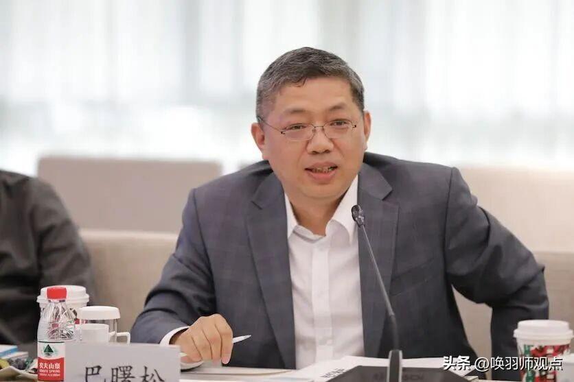 首席经济学家巴曙松失联！从港交所高管到涉案被查，金融圈“超级联系人”跌落神坛
