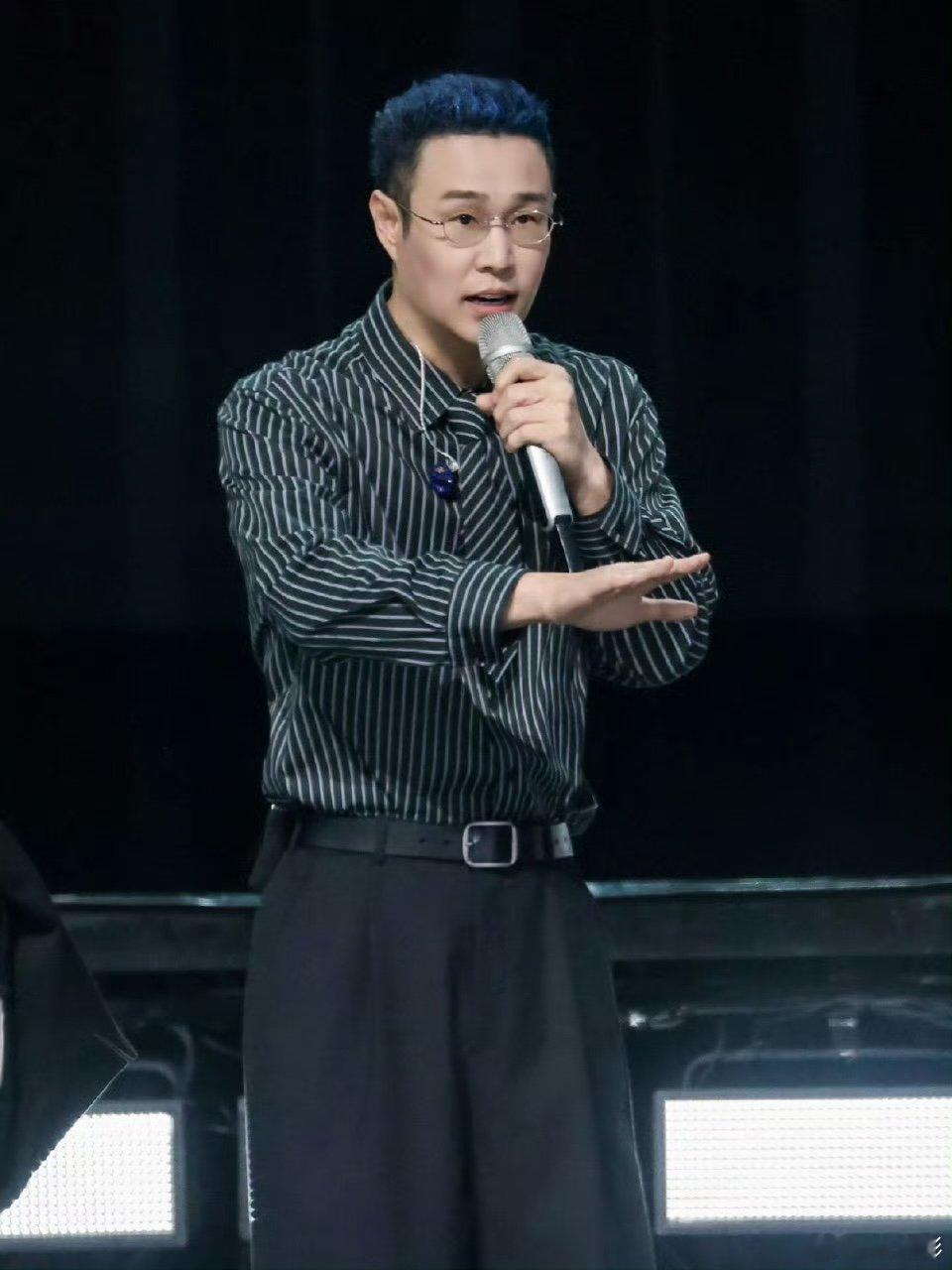 小沈阳王传君姚琛唱消散对白四公队长秀，两种不一样的听觉体验！经典老歌+氛围感情歌