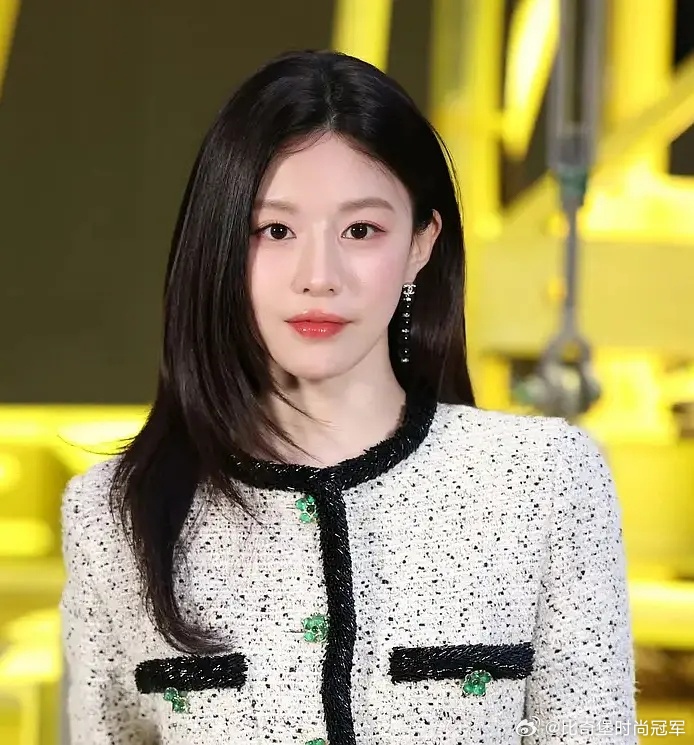 高允真香奈儿大秀G社生图 