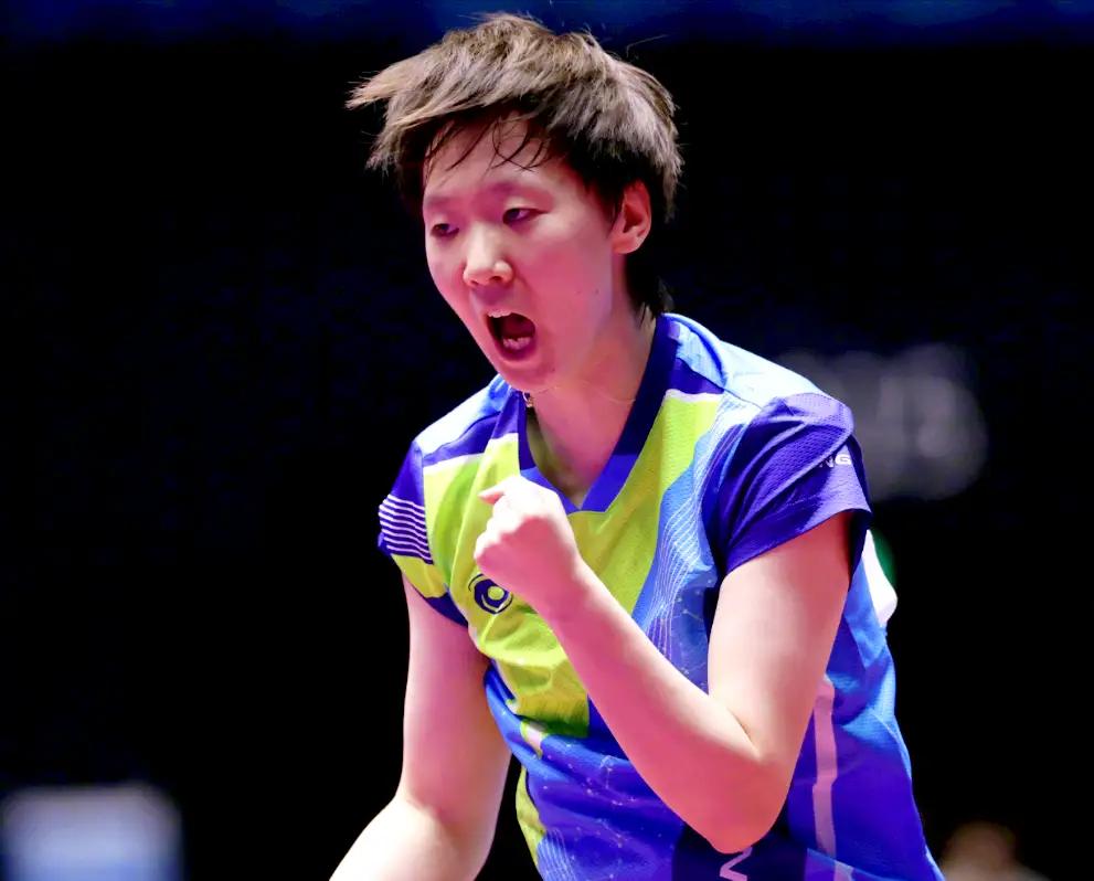 全运会乒乓球项目女单半决赛，王曼昱4一0陈梦，孙颖莎4一1朱雨玲，两个师妹战胜两