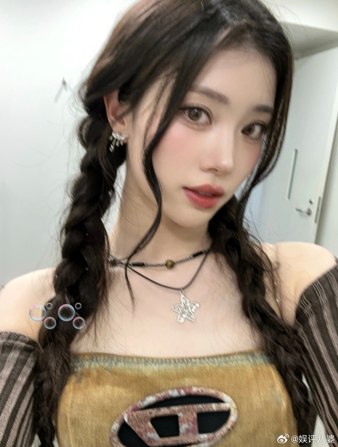 沈小婷首张个人专辑 沈小婷的solo首秀终于要来了！单曲《LEGEND》不仅是音