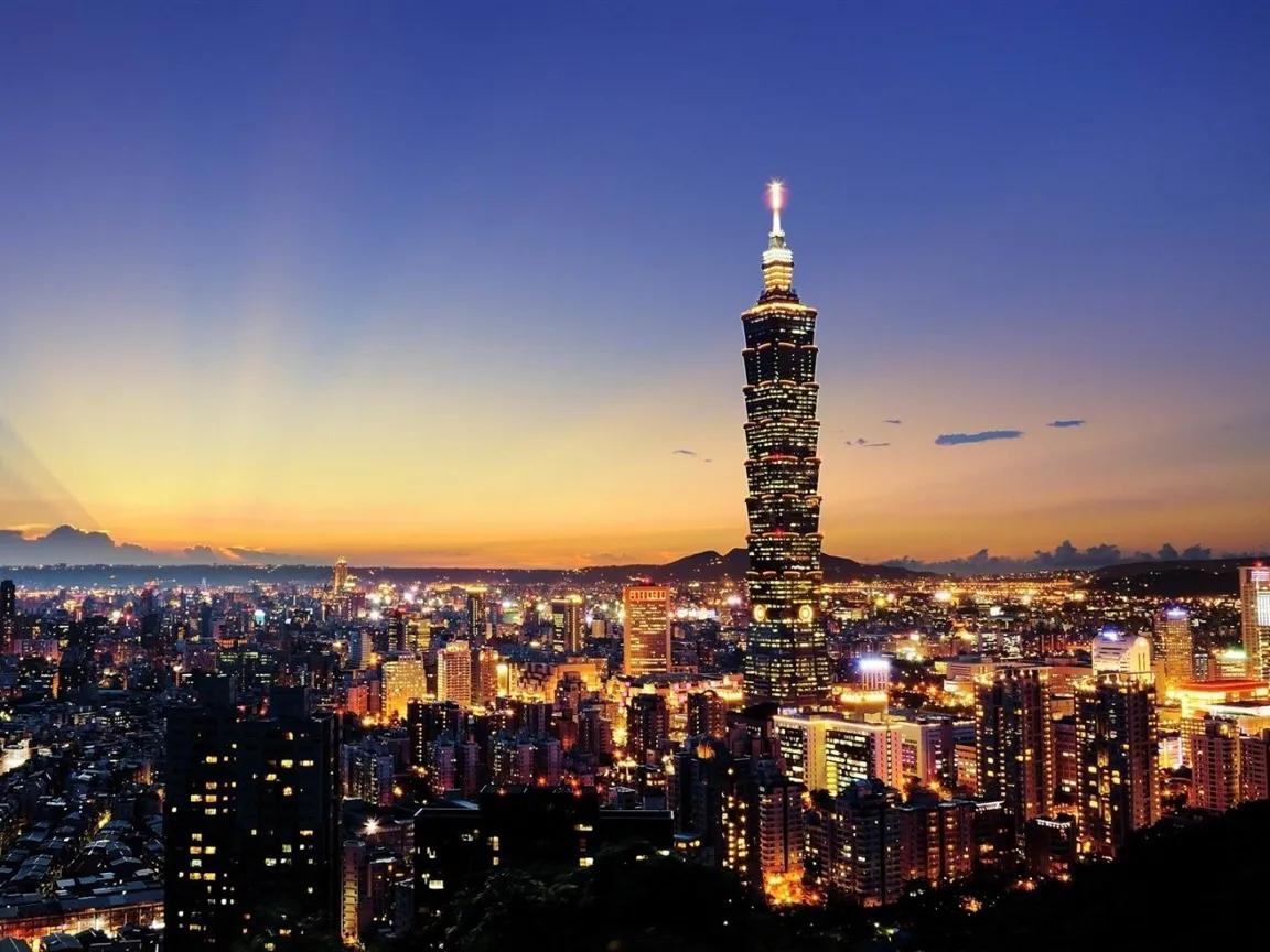 有关台湾政坛的内容，在我的头条浏览界面上占的权重太高了！自从国民党输掉了大选后，