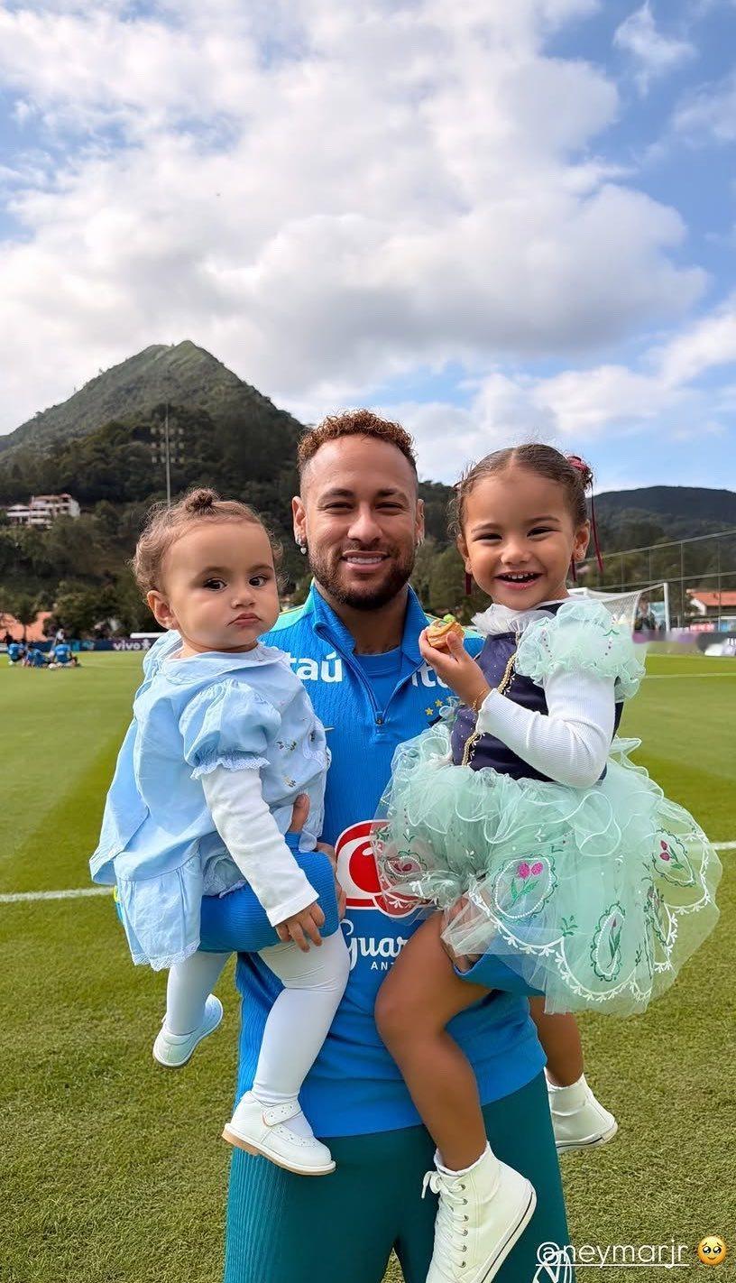 【Pic】内马尔  孩子们 