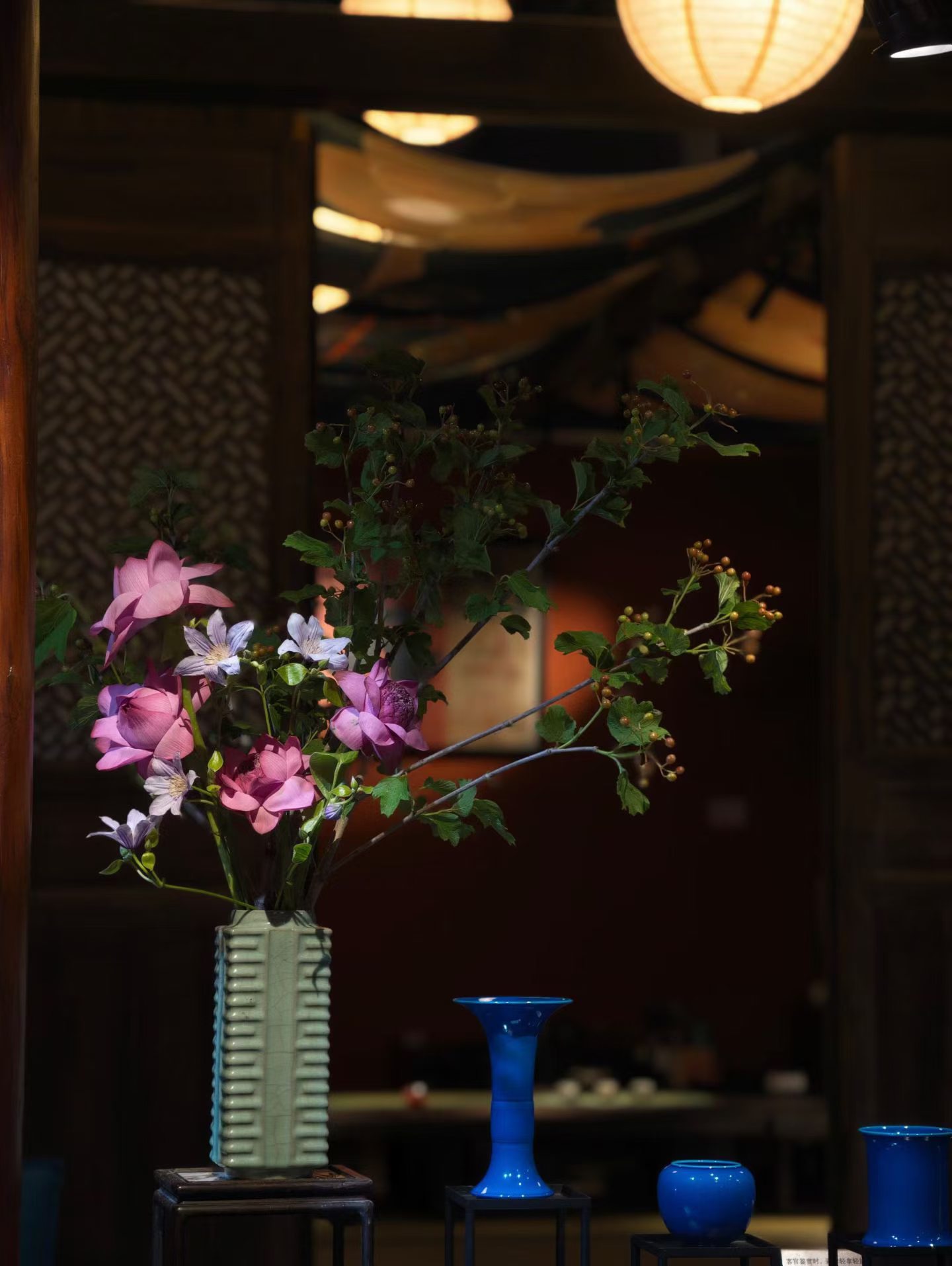 旅行真正治愈人的，往往不是风景，而是“距离”。当我们离开原本的位置，才终于有机会