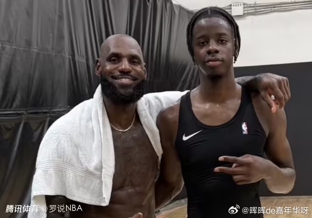 NBA 北京时间9月17日，76人球星詹姆斯已经回到美国，连续更新社媒，晒出了自