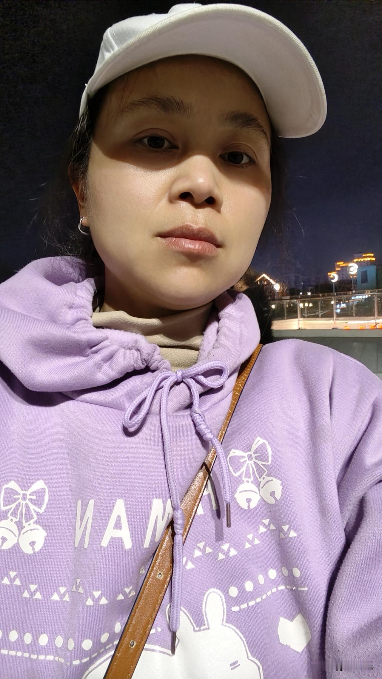 我今年40岁了，38岁确诊宫颈癌，做完子宫和卵巢双切除，又做了根治性的同步放化疗