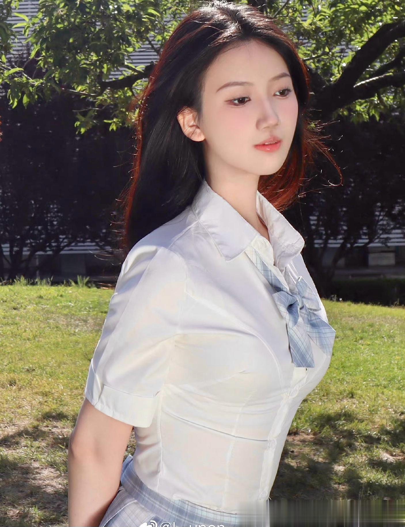 立新说：当我告诉听课的几十个烟厂厂长，手机游戏才是香烟的竞争对手时，他们目瞪口呆