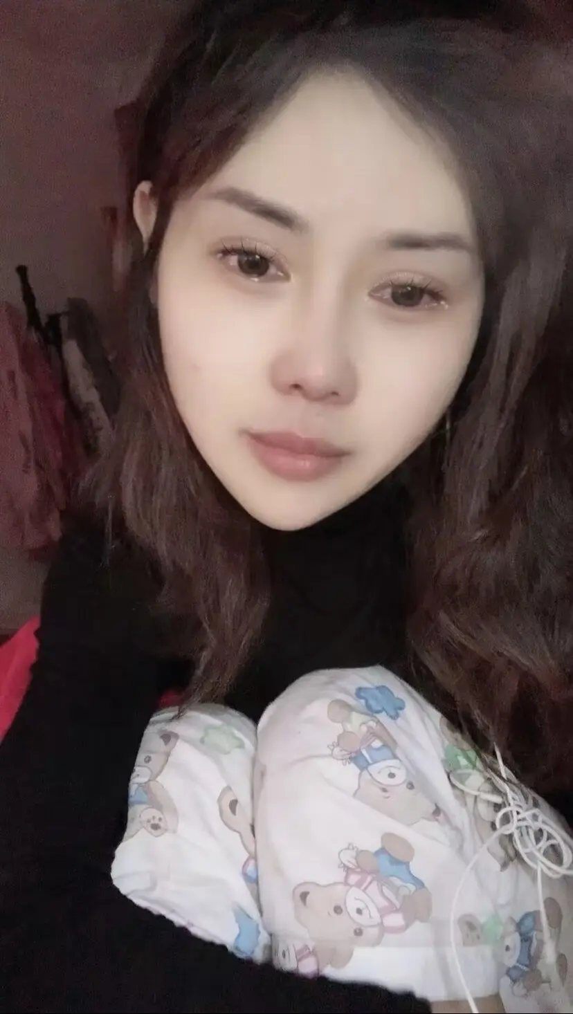 42岁的我已经绝经了，没被生活打败，却败给了身上掉下的那块肉……宝宝把...