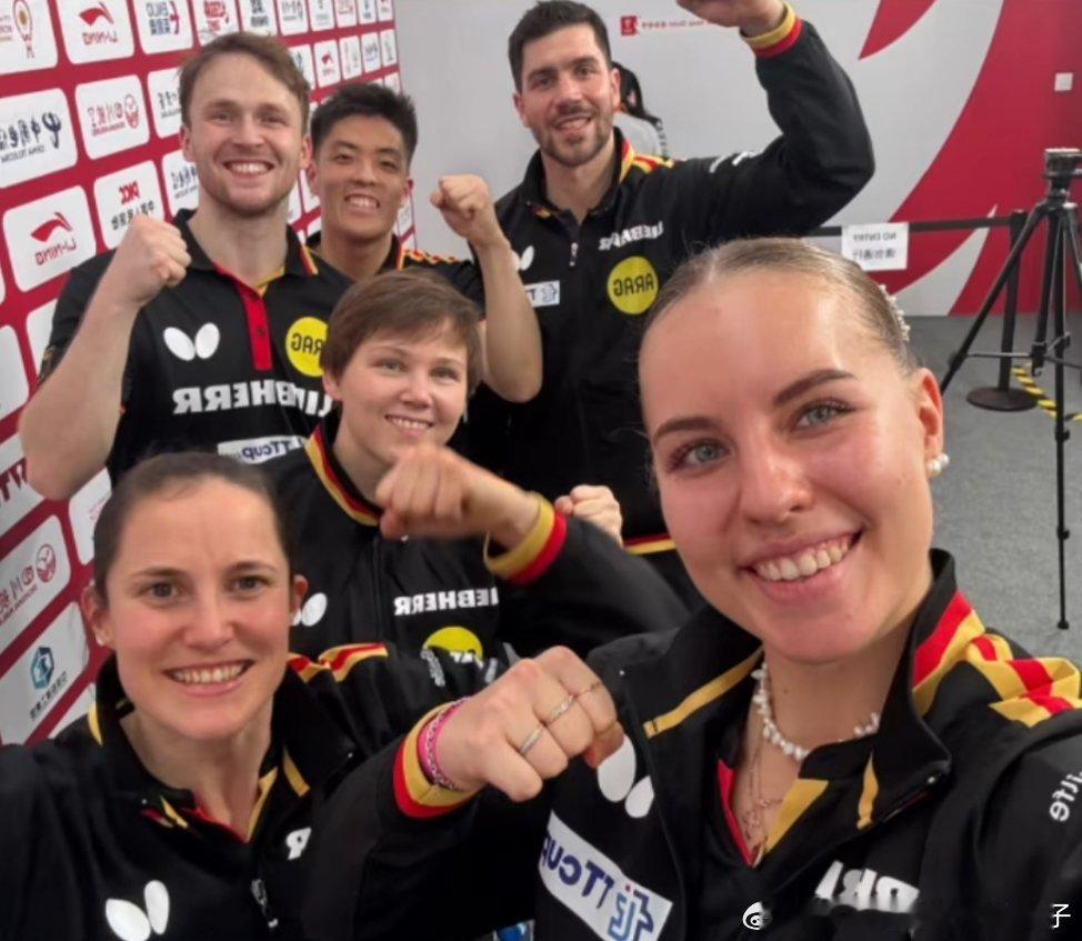 2025年成都混合团体世界杯 取得小组赛首胜的德国队🤳 