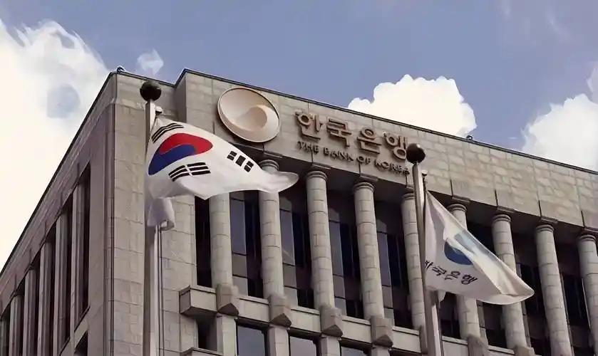 韩元暴涨10%，韩国连续加息藏玄机，光鲜经济背后全是隐患

全球货币政策格局正在