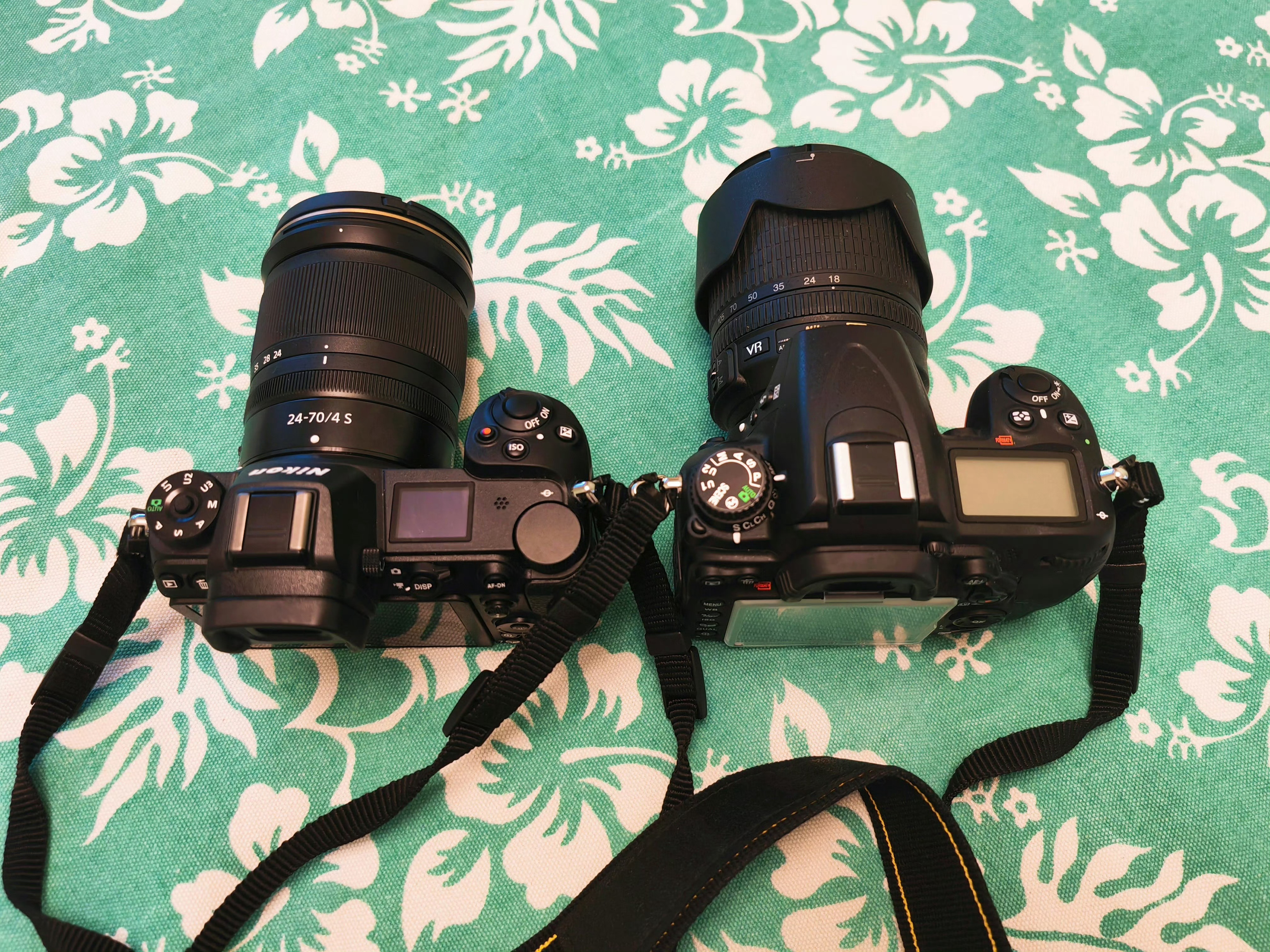 多款相机价格暴涨近10倍真的假的，抽屉里还有一个十多年前买的尼康D7000呢，躺