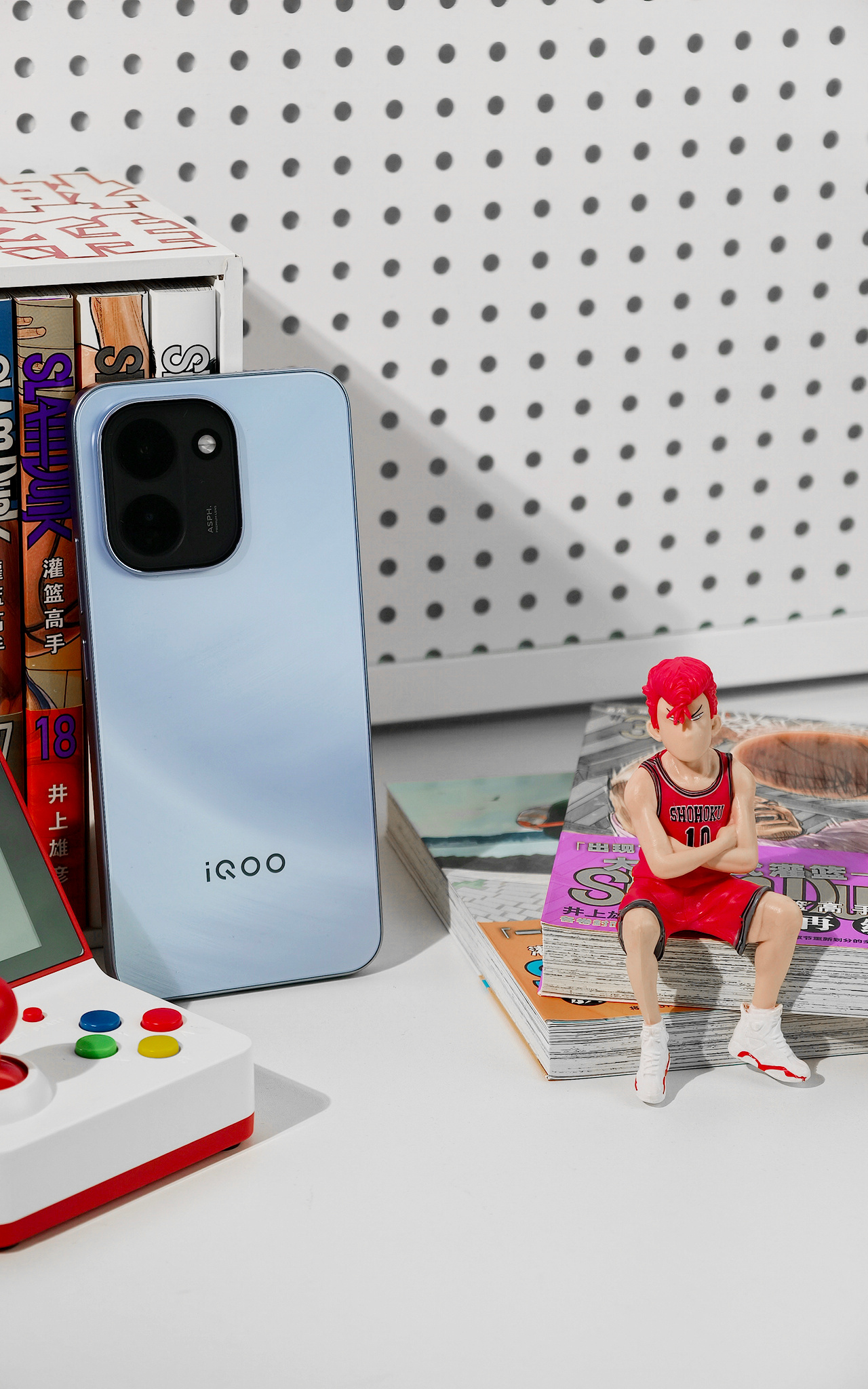 「性能续航小超人」浅蓝色版！这款配色叫沧浪浮光 背部有低调的“光”~有点像浪花迭