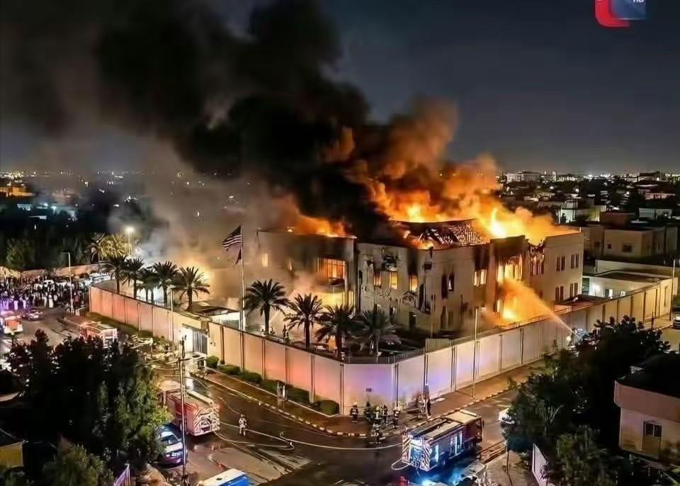 伊朗的外援开始下场，特朗普已经急眼了。

央视新闻3月2号晚伊拉克民兵武装“伊斯