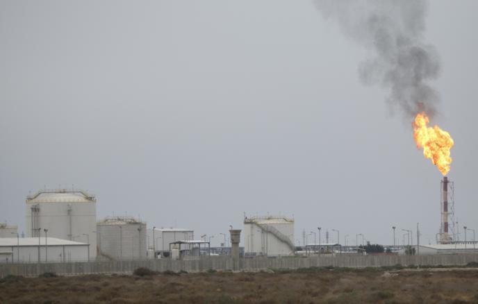 伊拉克国家通讯社：伊拉克将西古尔奈-2油田经营权移交雪佛龙
文件签署仪式在伊拉克