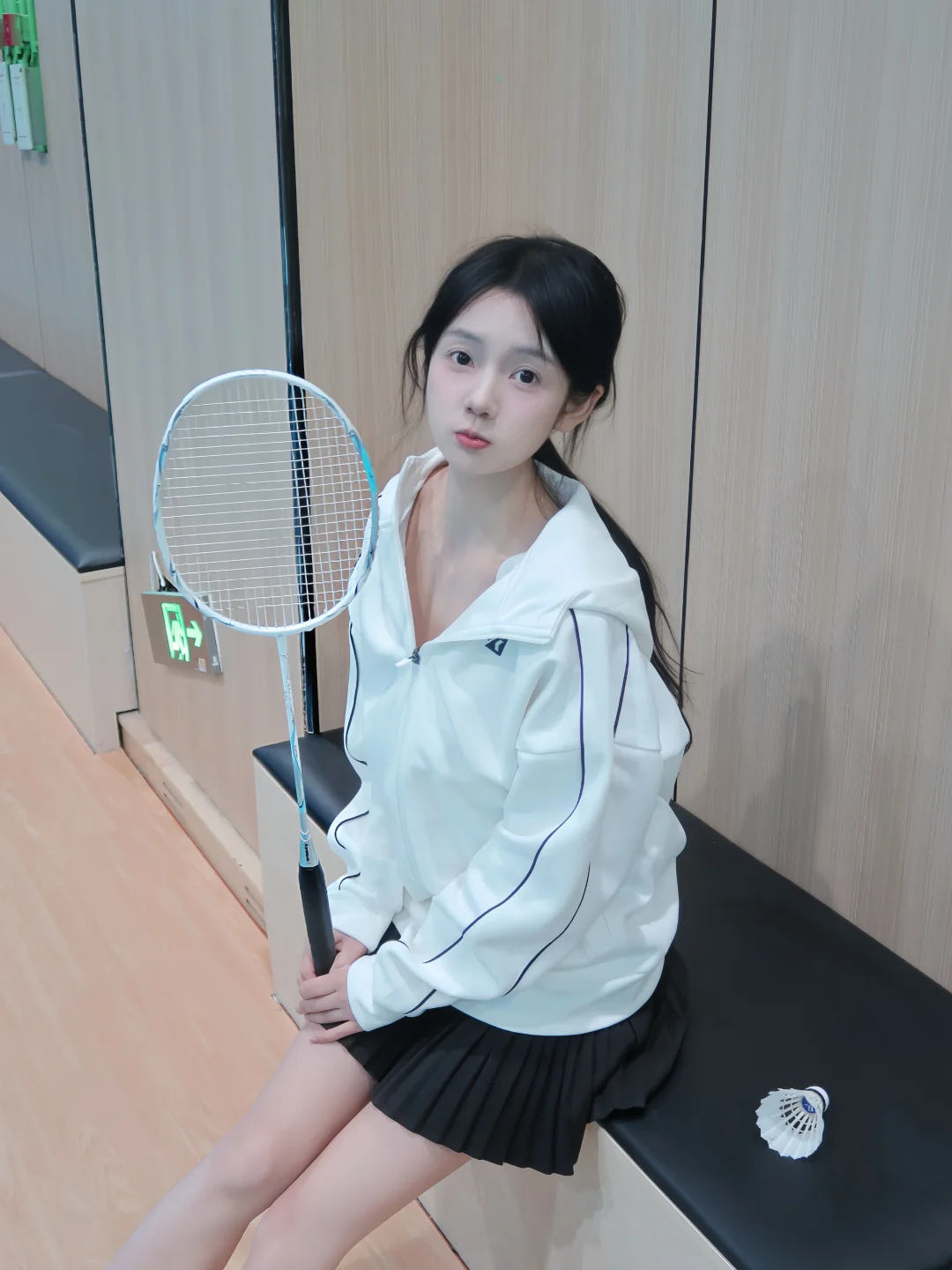 同学 一个人打球吗