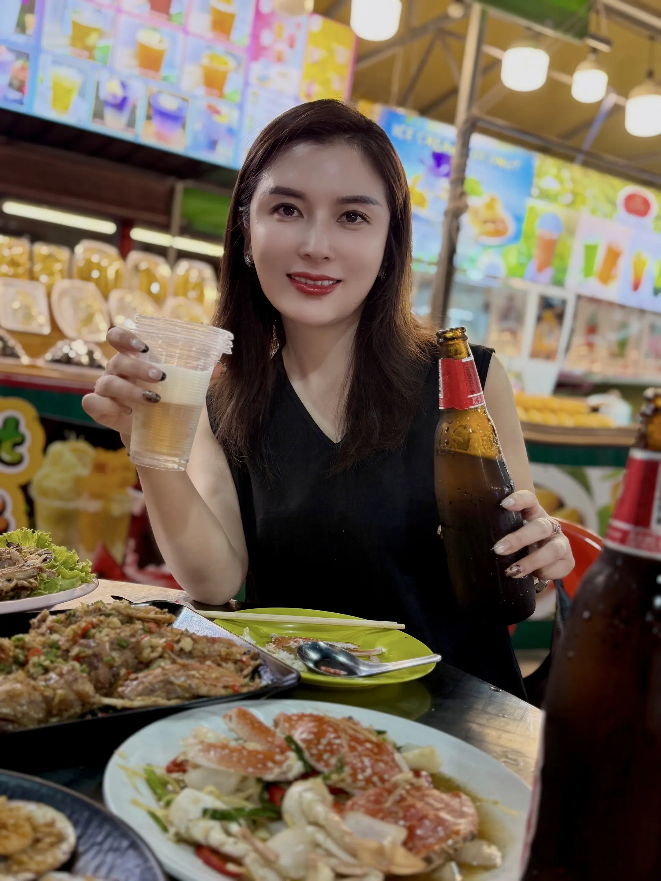 唯有美食不能辜负，旅游的意义 就是开心吃，开心喝，开心玩耍