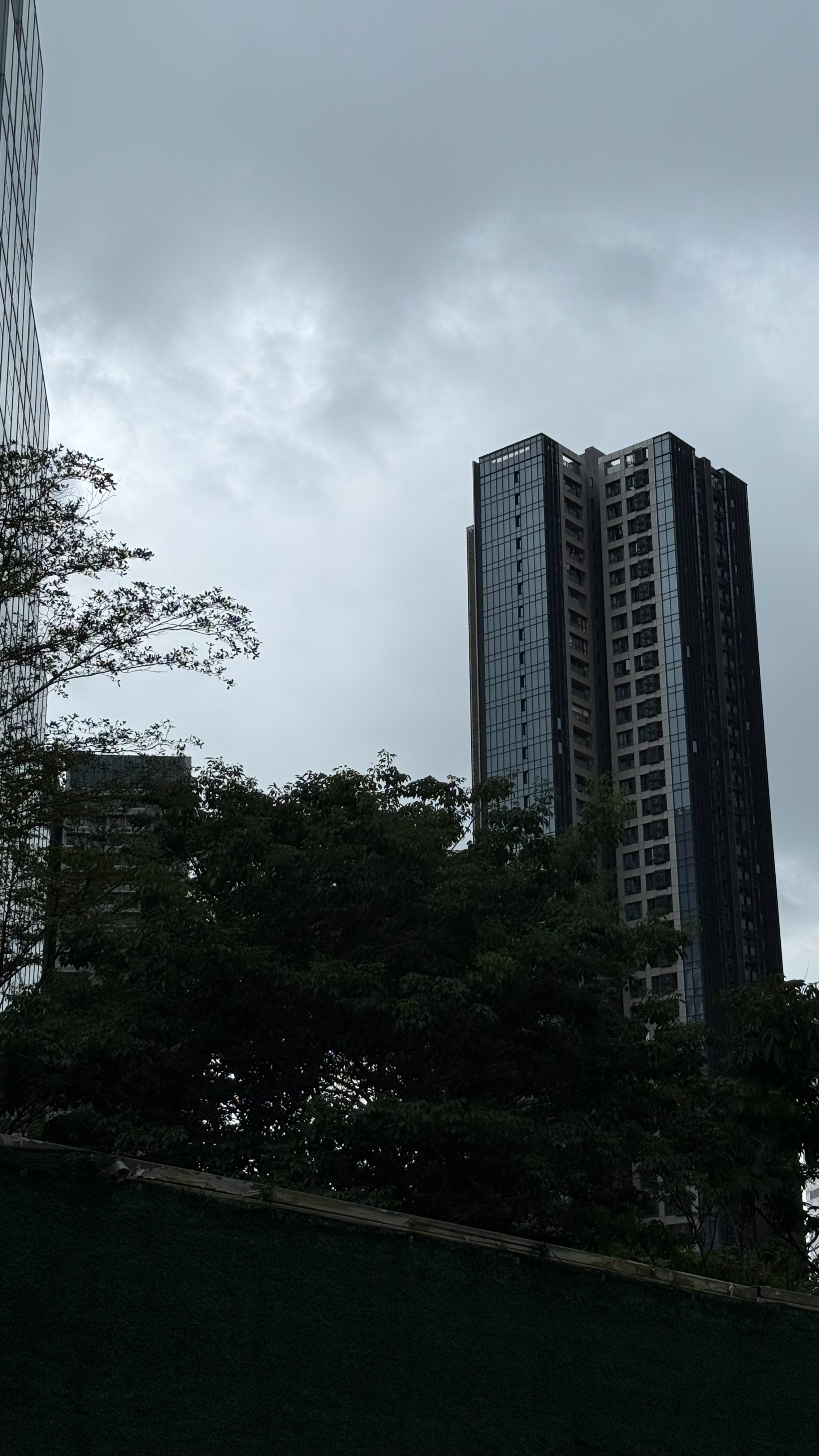 不能光下开水 不降温啊
