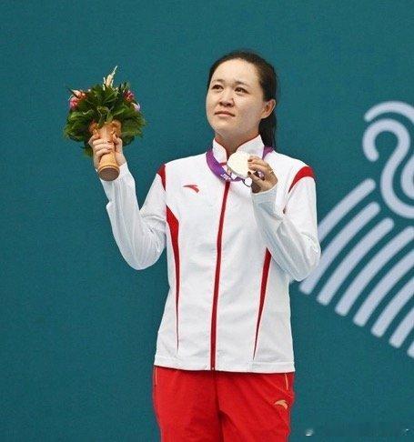 🇨🇳朱琳在温网2026 止步资格赛决胜轮在接受记者采访时谈及今年亚运会“国家