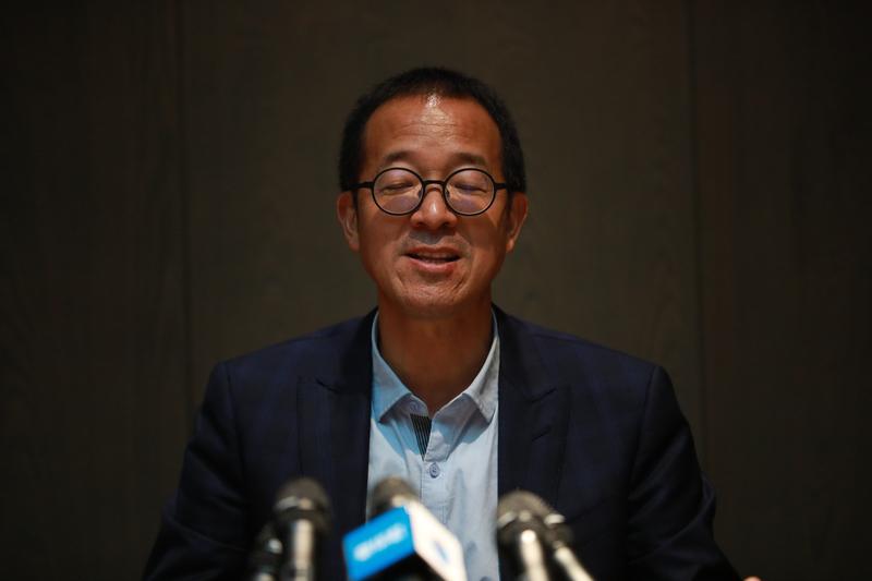 俞敏洪的通透言论戳中无数人：“不必困在拼命的执念里，比起英年早逝的遗憾，活到八九