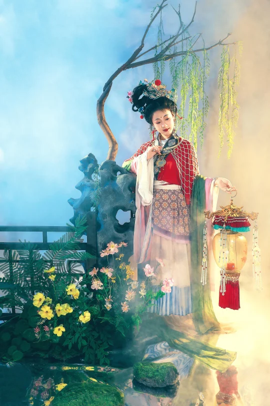 绢人娃娃｜“一顾倾人城，再顾倾人国”