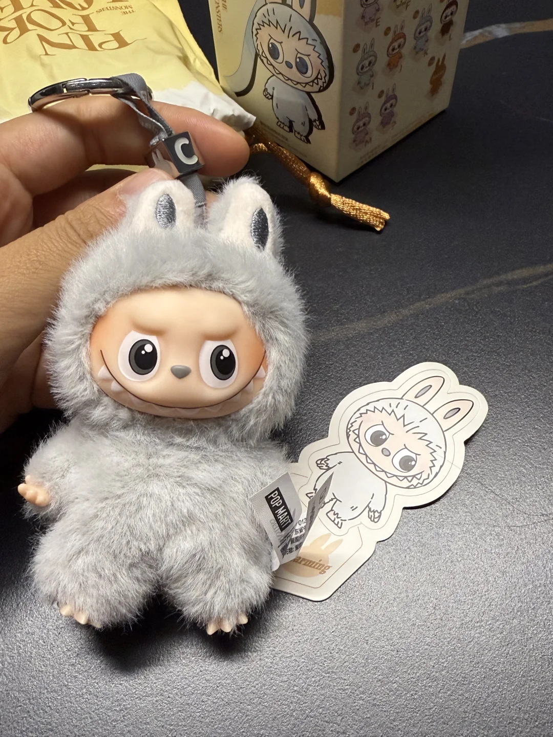 不是…难到只有我的labubu的品控是这样的吗？