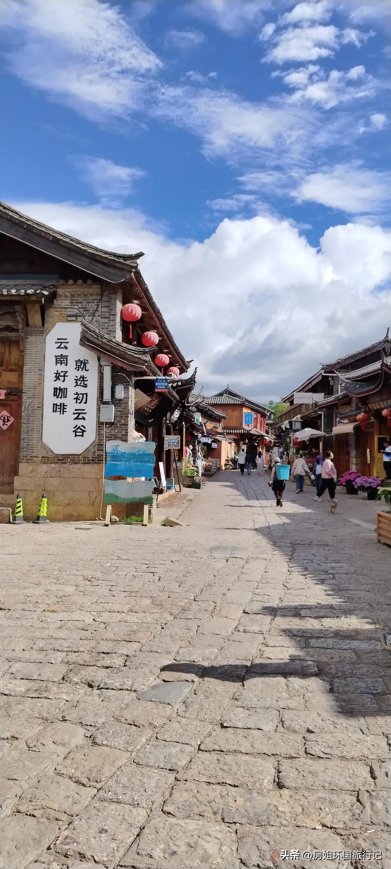 原来丽江古城包括大研古城，白沙古城和束河古城。