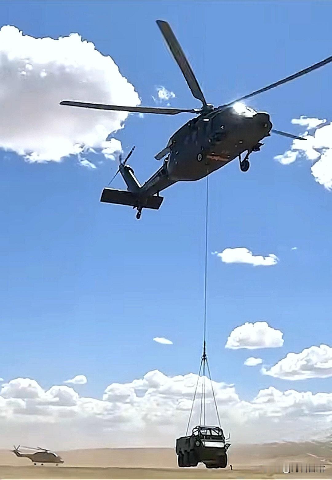 沙场秋点兵。

醉里挑灯看剑，梦回吹角连营。
八百里分麾下炙，五十弦翻塞外声。