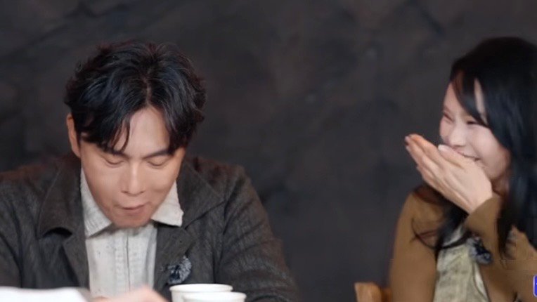 伊能静没办法爱增肥后的秦昊伊能静曝秦昊三周减重三十斤 本以为爱意能包容外形所有变