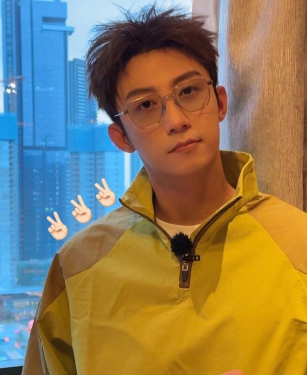 他真的很山系 黄景瑜，一款很适合户外的老公黄景瑜[超话] ​​​