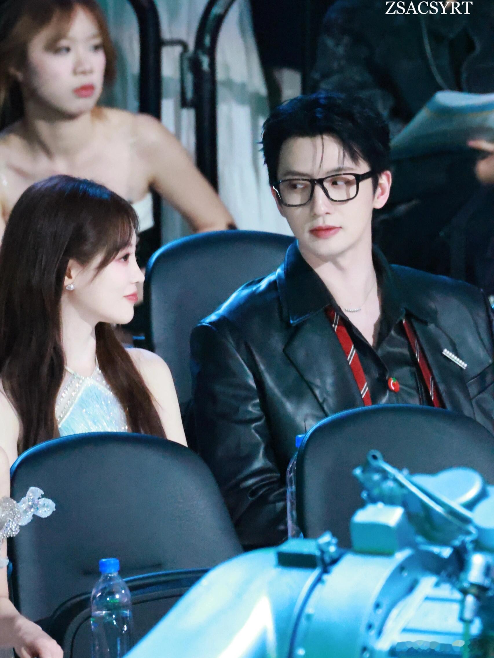 一年有一年的星光大赏cp要磕 星光大赏就是CP的盛宴狂欢！陈都灵辛云来像青春里的