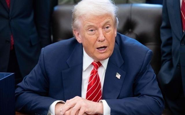 特朗普计划让中国数千架波音客机全部停飞。很多人还以为中美贸易战只是停留在关税阶段