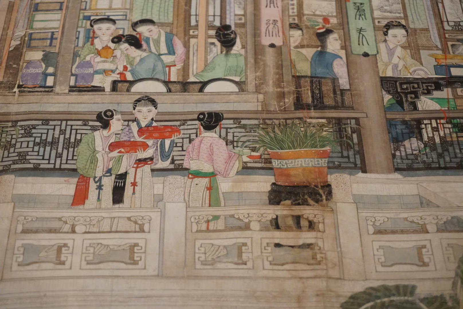 丫环捧的有点像这种红漆嵌螺钿团花纹盒子 ​​​