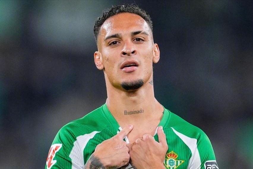 他不是曼联弃将，而贝蒂斯的新王！西甲第11轮，贝蒂斯3-0完胜马略卡，安东尼连飙