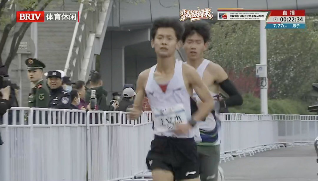 恭喜王文杰打破了国家半程马拉松的记录你的好兄弟，马瑞在南京仙林马拉松目前状态应该