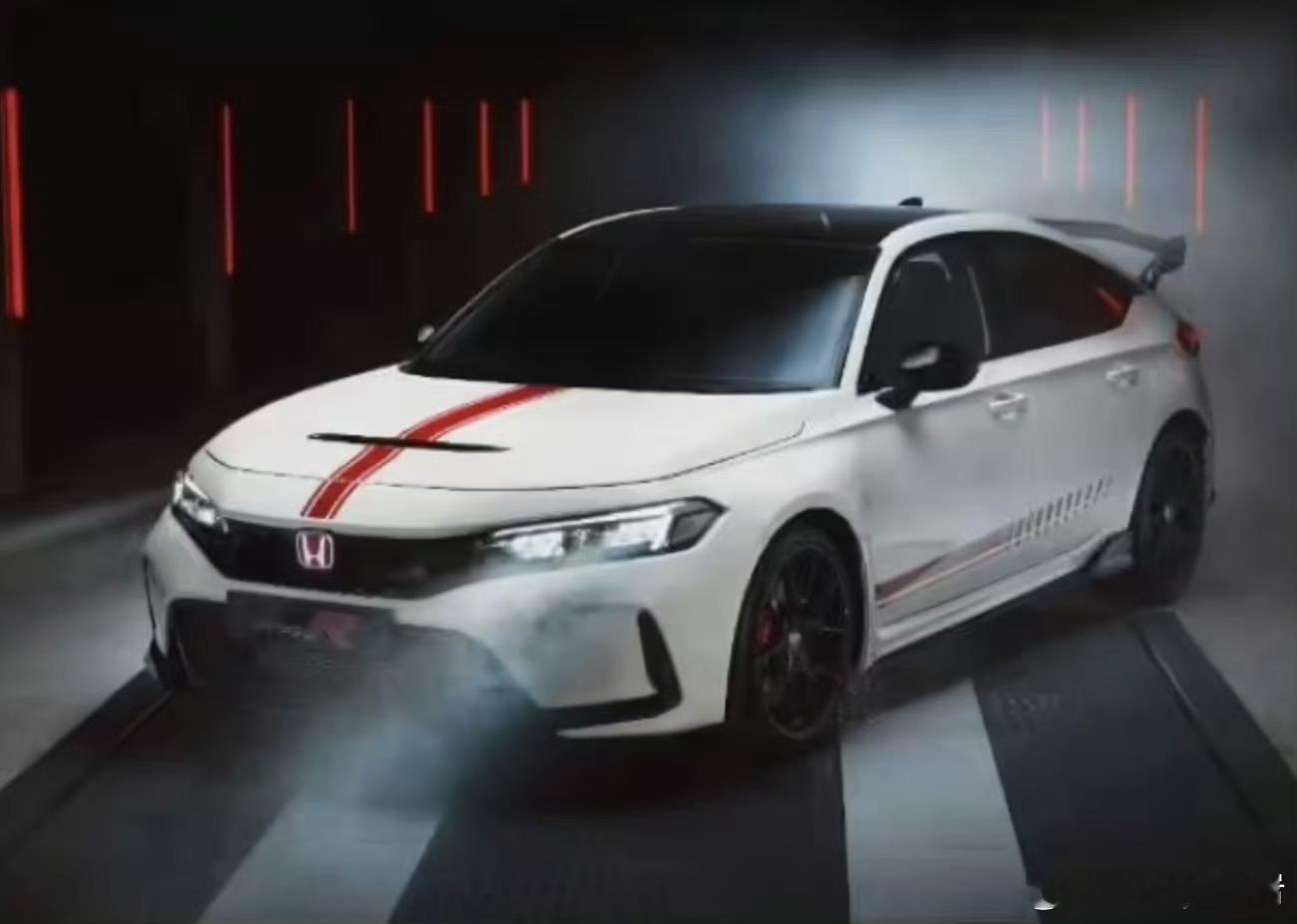 近日，本田汽车发布了思域TYPE R Ultimate Edition终极版官图