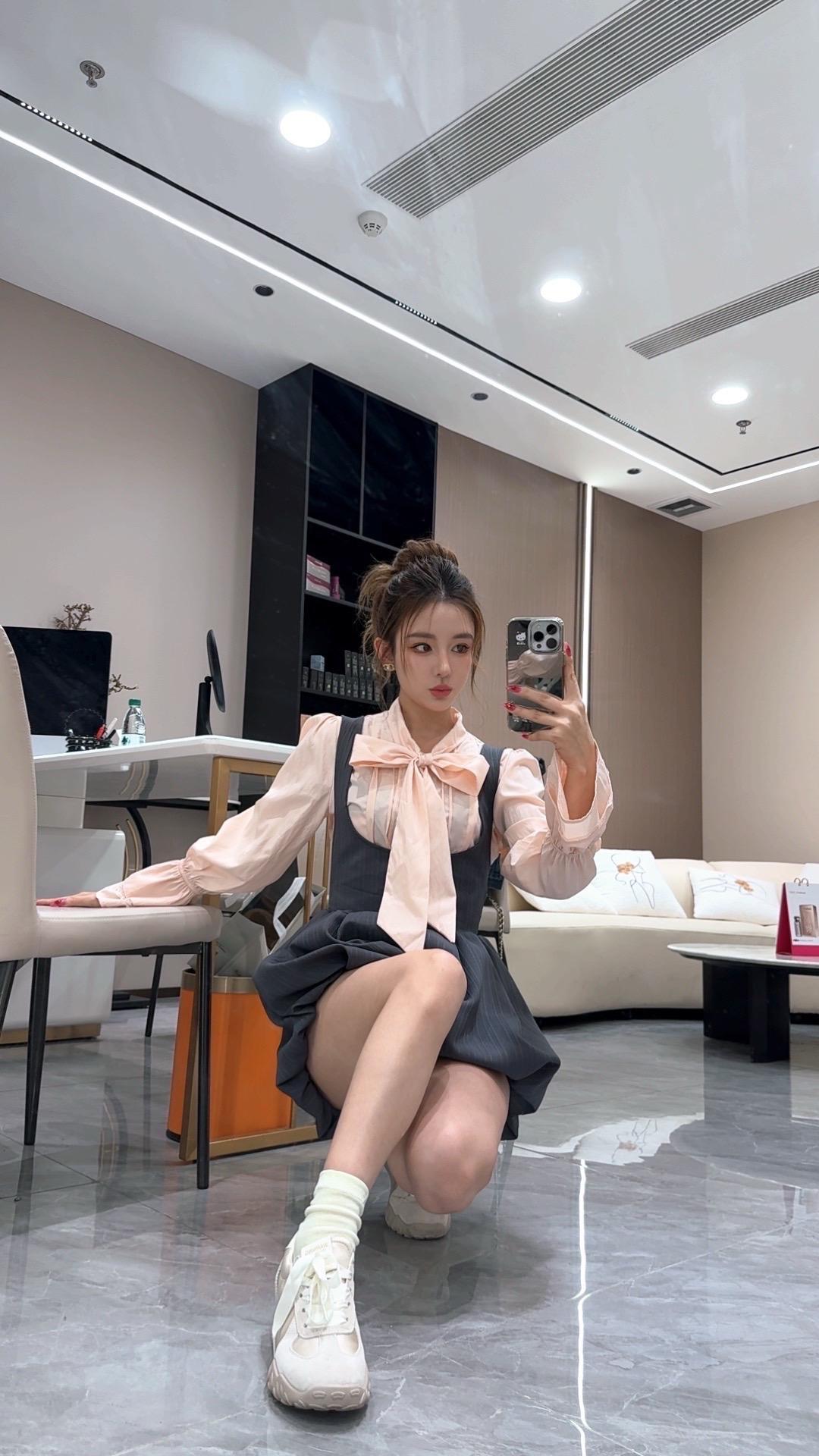 做个宠物吧，至少可爱迷人