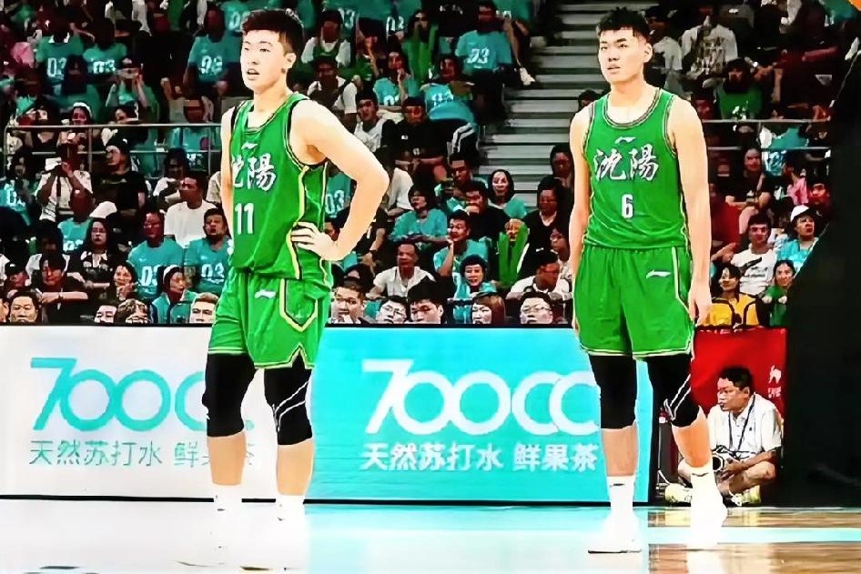 兄弟们！这可真是一个好消息啊！
我们征战西班牙联赛的小将张俊豪被评为“周最佳球员